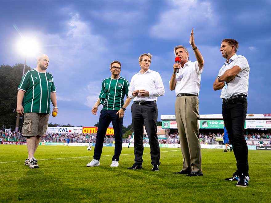 Benefizfussballspiel in Lübeck